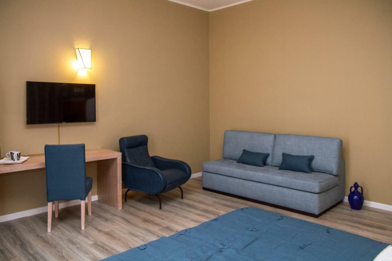 Don Franco Bed and Breakfast Adelfia Buitenkant foto